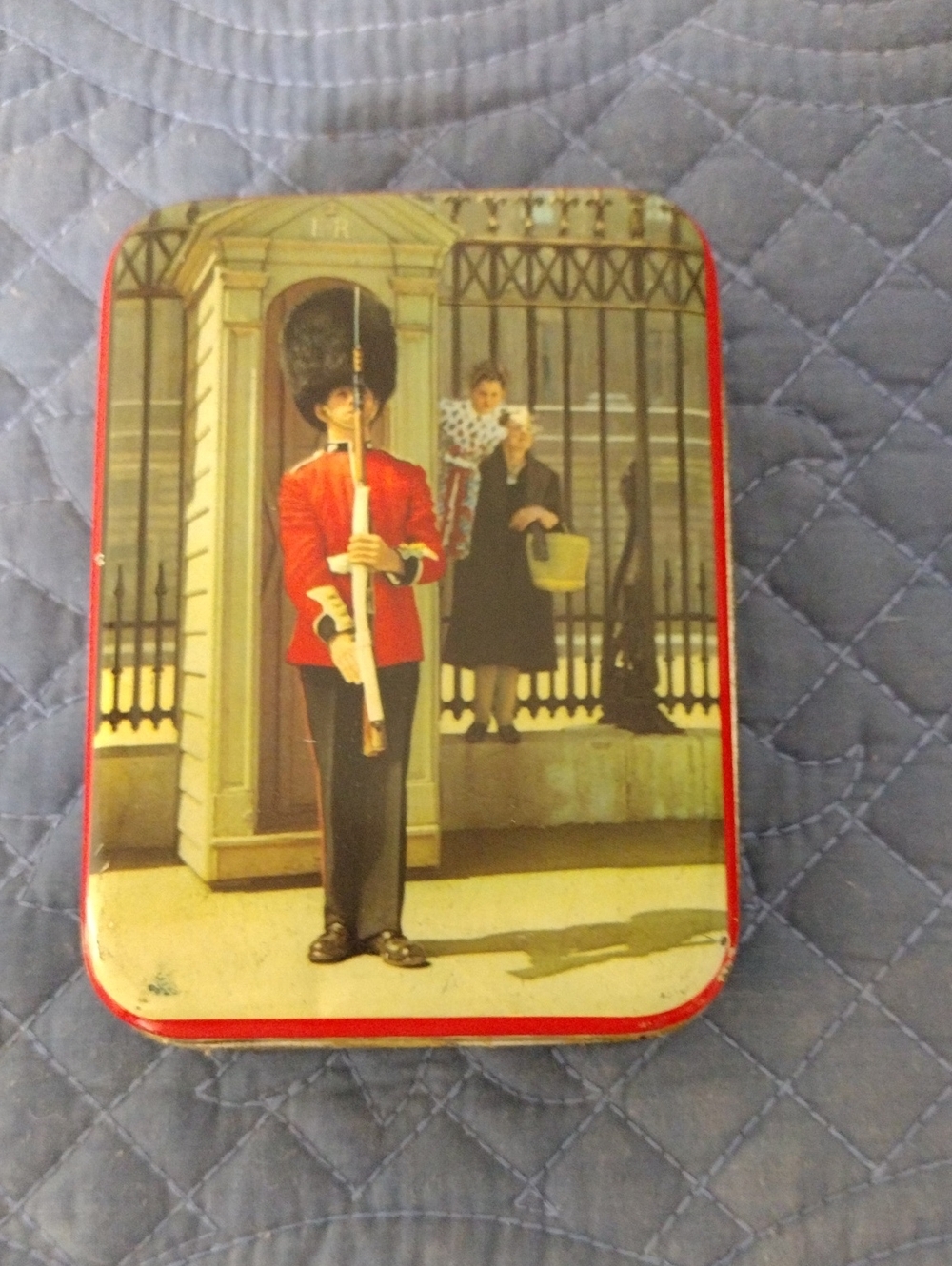 Decorative British Guard Tin Box in Red